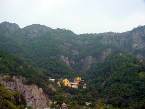 品青山,赏秀水,不妨来中雁荡山走一遭